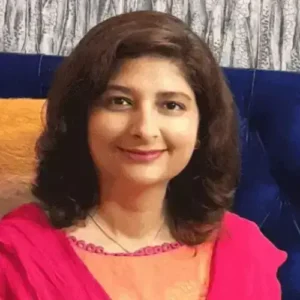 Dr. Bushra Shoukat, HOD English Department, Islamia University Bahawalpur, Translator