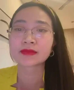 Nguyễn Thị Thùy Linh - Vietnamese Poet - Vietnam
