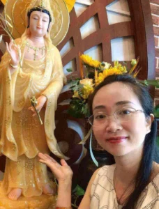 Nguyễn Thị Thùy Linh - Vietnamese Poet - Vietnam