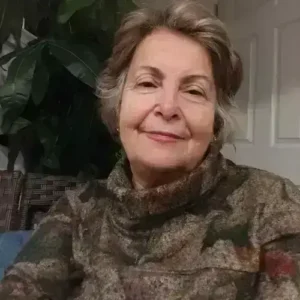 Valentina_Korçari Muka_Albanian_Writer_Albanian_Translator