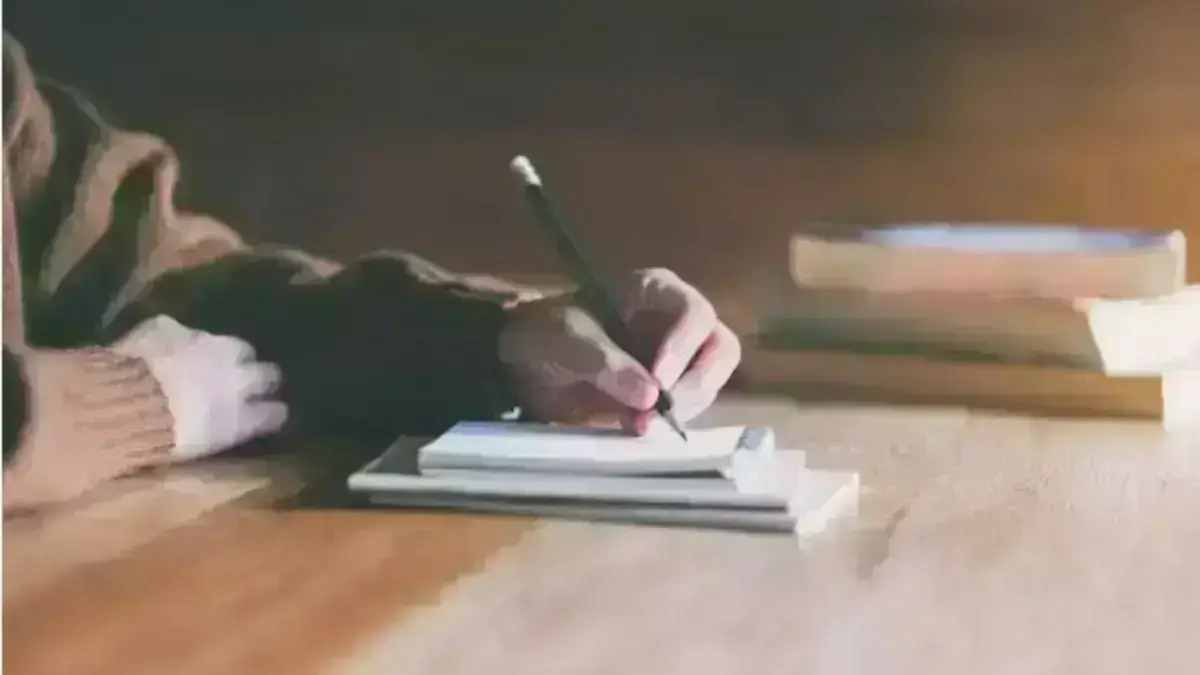 Dive into the APPRAISE for profound reviews on literary works published in The LINGO LEXICON. 𝘌𝘹𝘱𝘭𝘰𝘳𝘦 𝘯𝘰𝘸!